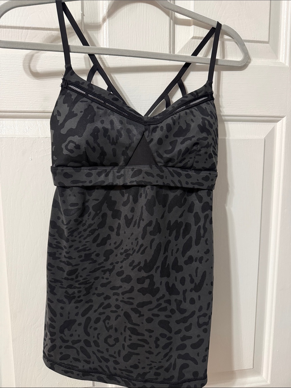 Lululemon Women's Black Animal-Print athletic top
